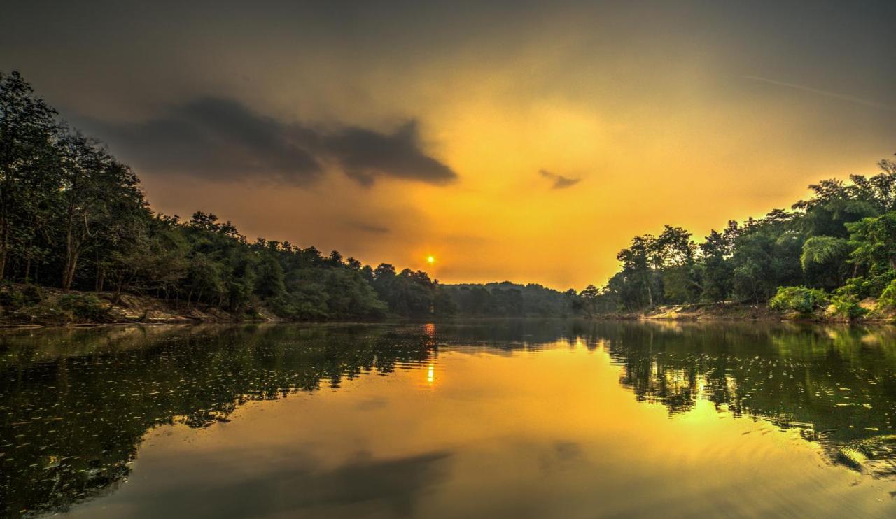 Quiet By The River- Cgh Earth Thodakayam Eksteriør bilde